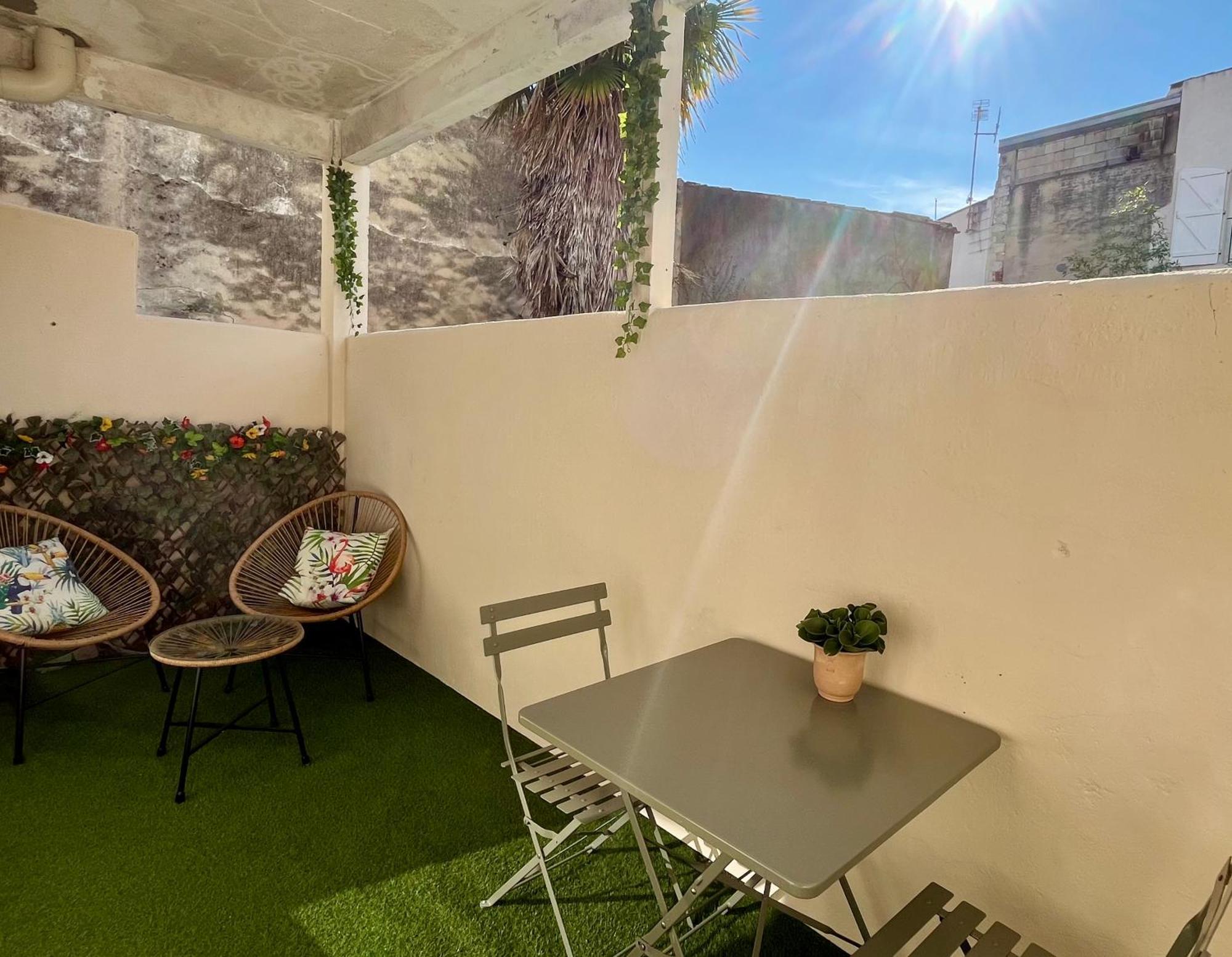 라로셸 Escapade Vintage Avec Terrasse En Centre Historique 아파트 외부 사진